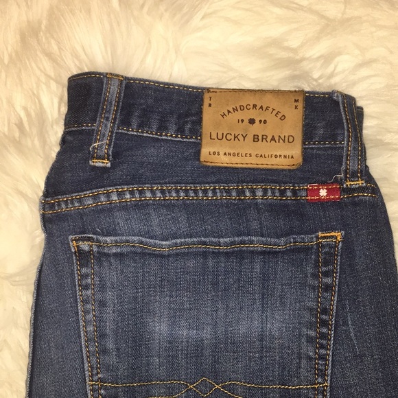 Women’s Lucky Brand Jeans - Picture 3 of 3